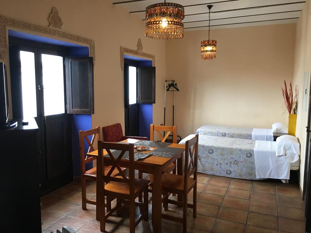 Apartamentos Victoria Bujalance Zewnętrze zdjęcie