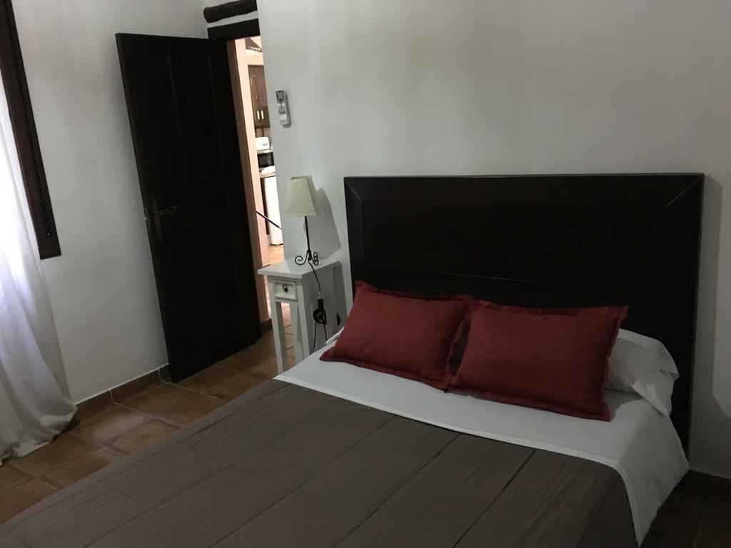 Apartamentos Victoria Bujalance Zewnętrze zdjęcie