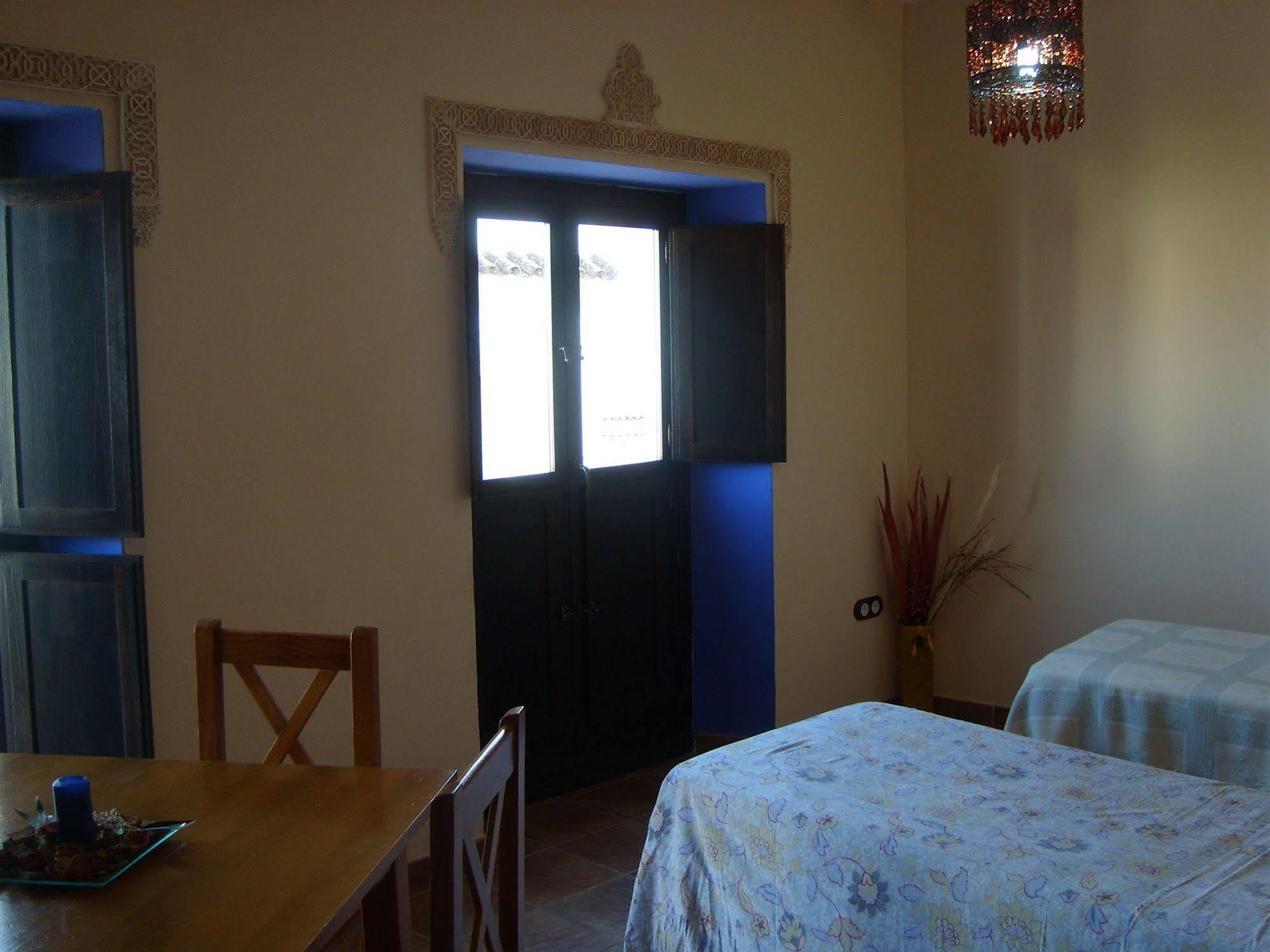 Apartamentos Victoria Bujalance Zewnętrze zdjęcie