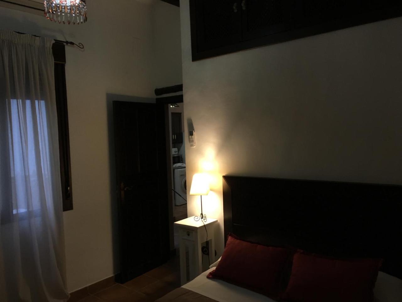 Apartamentos Victoria Bujalance Zewnętrze zdjęcie