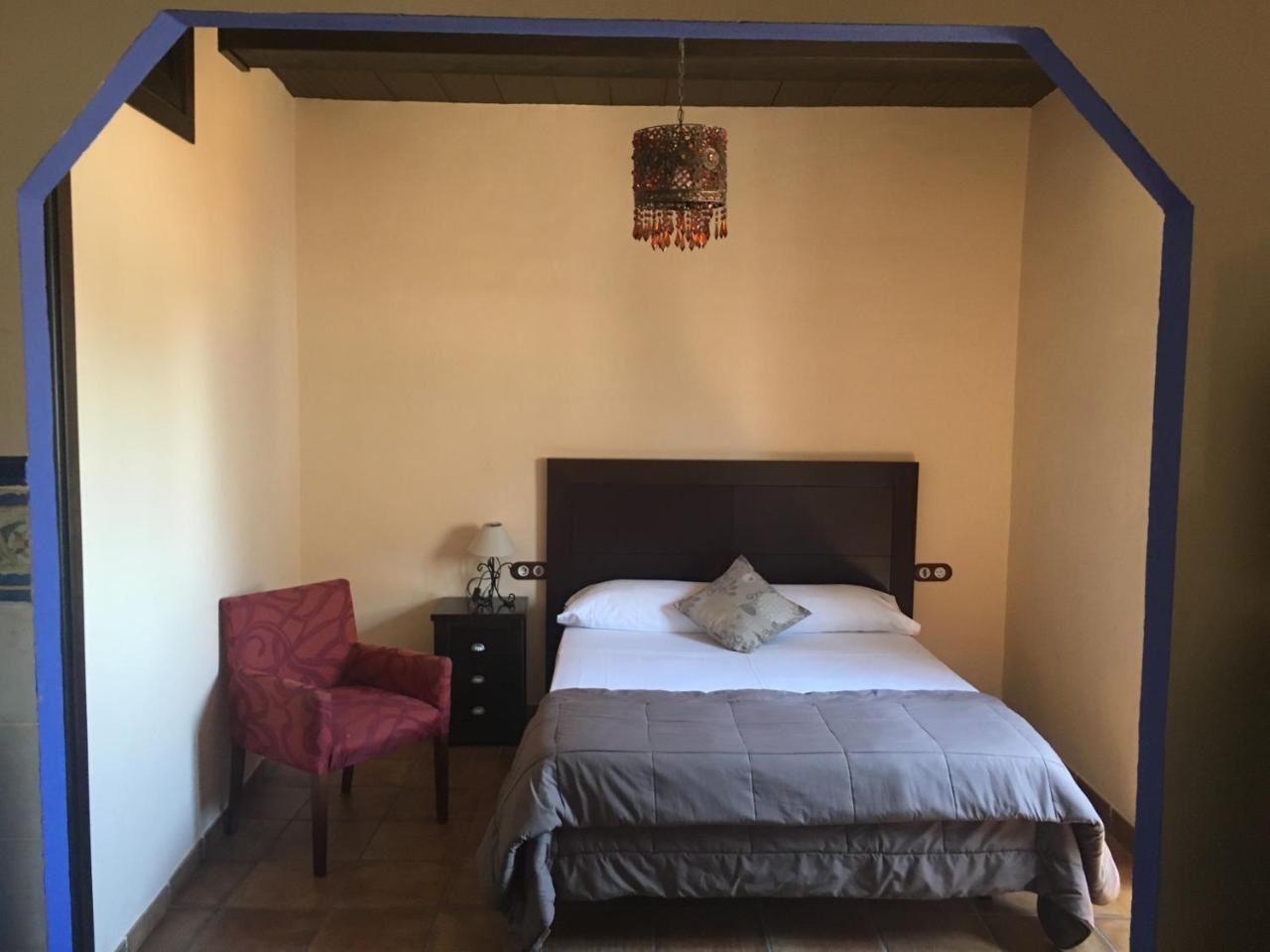 Apartamentos Victoria Bujalance Zewnętrze zdjęcie