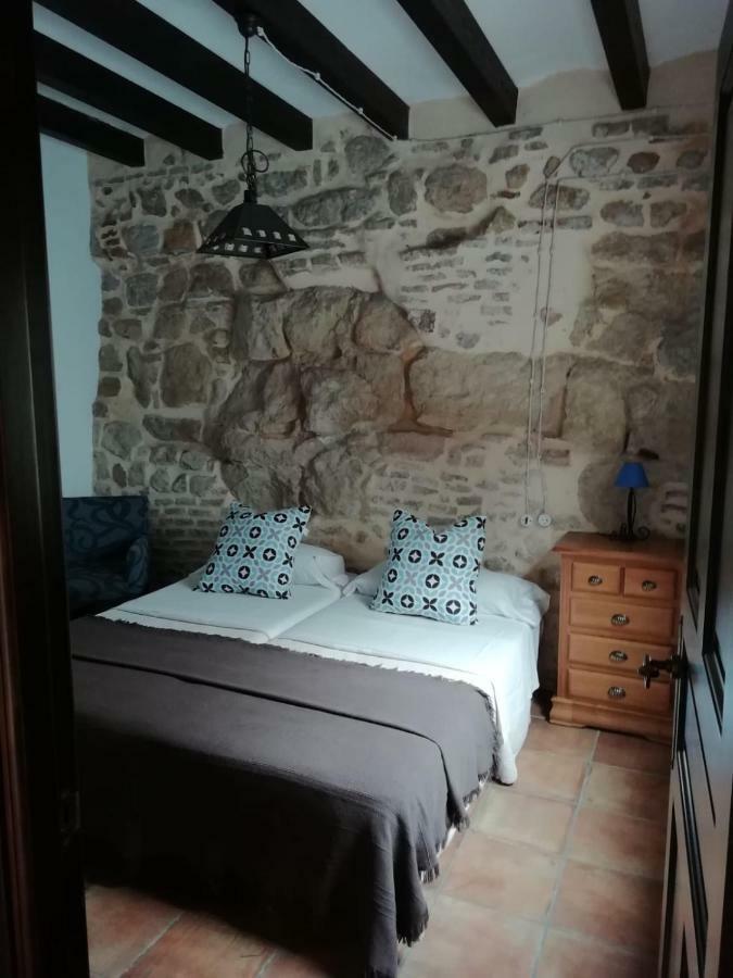 Apartamentos Victoria Bujalance Zewnętrze zdjęcie